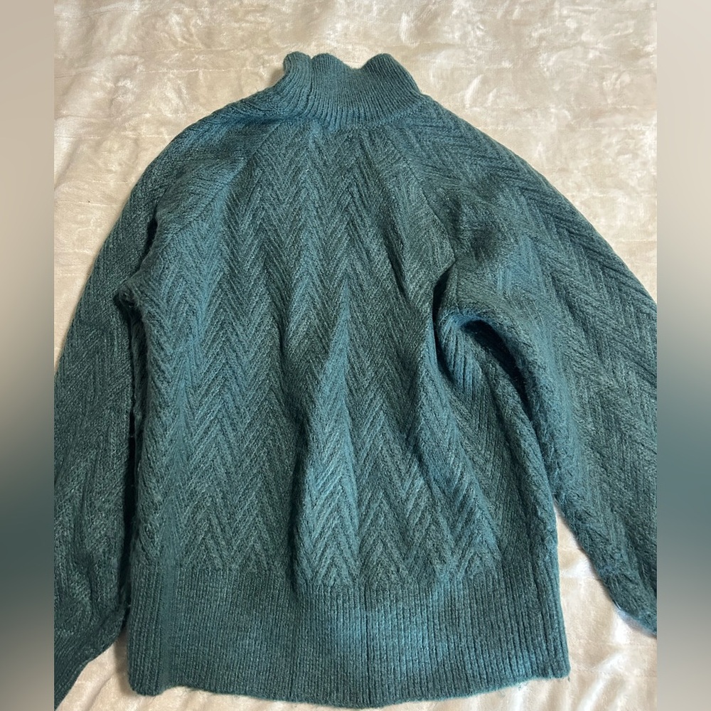 abercrombie sweater